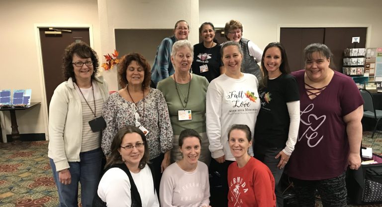 KraftyMoms Retreats Fall 2018 Group Photo